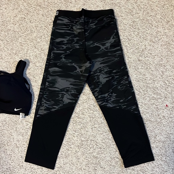 Nike Dri-Fit Set - Picture 6 of 7